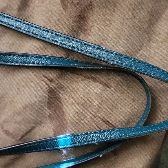 Michael Kors Leather Bag with Gold Accents - Picture 10 of 16